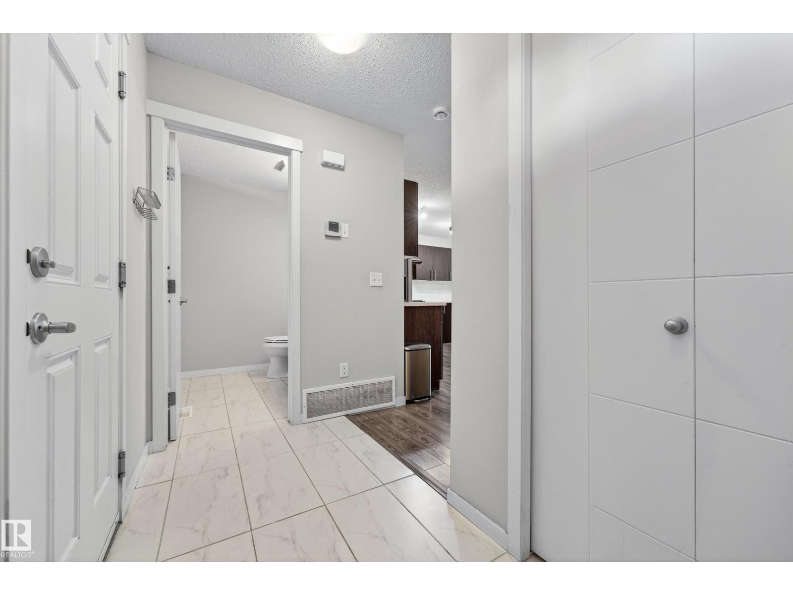 4371 ANNETT CM SW, Edmonton