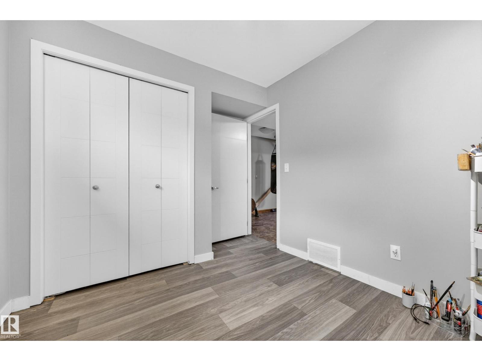 4371 ANNETT CM SW, Edmonton