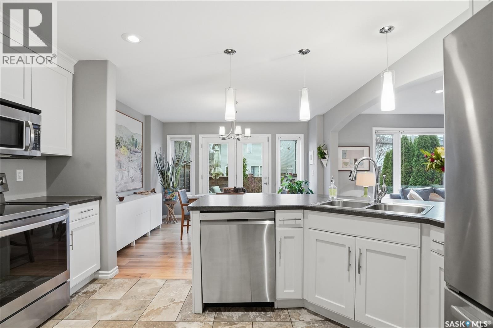 215 Whalley CRESCENT - 16