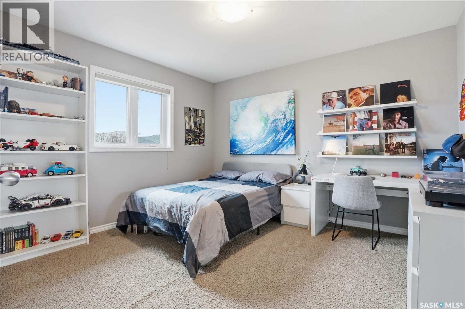 215 Whalley CRESCENT - 28