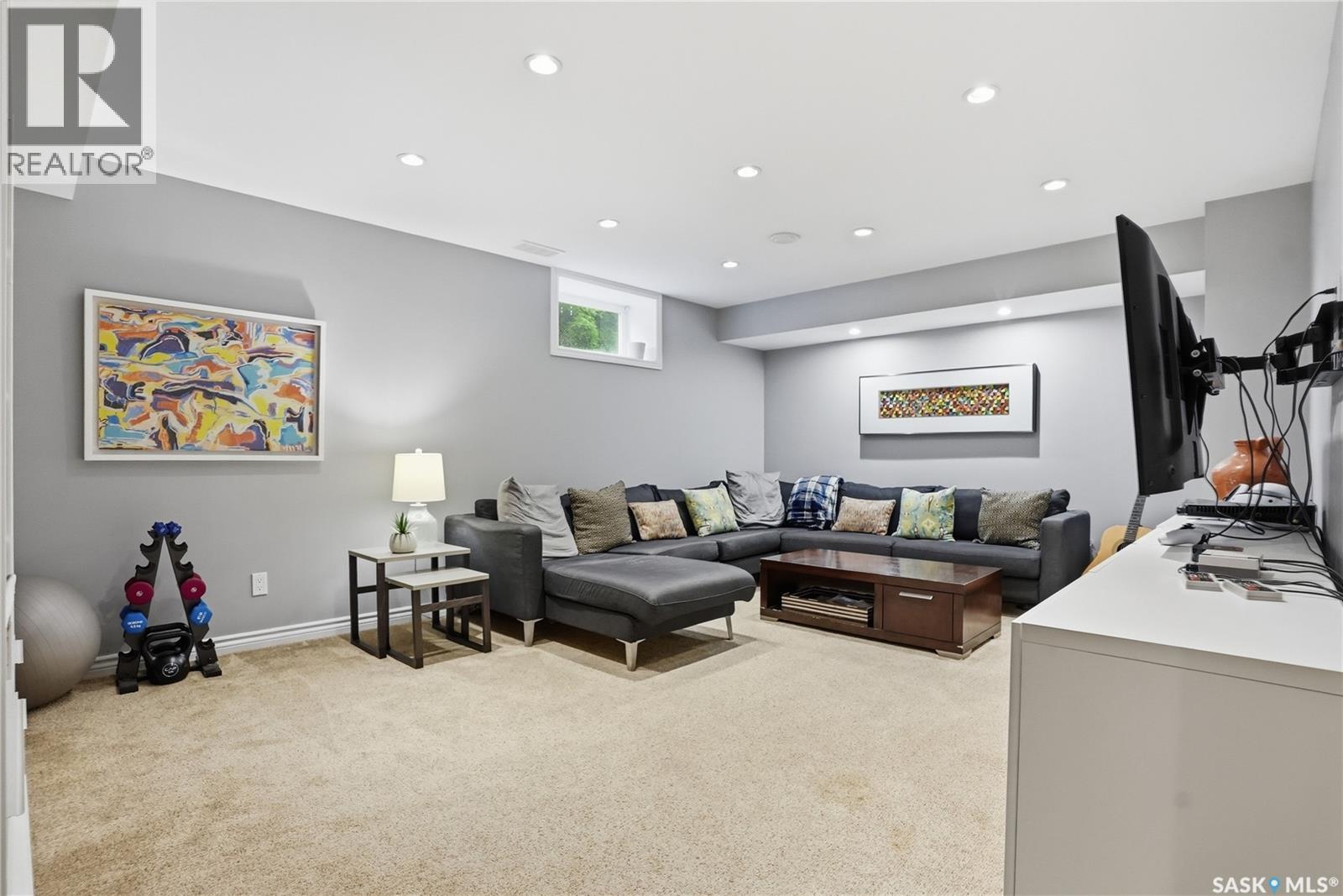 215 Whalley CRESCENT - 35