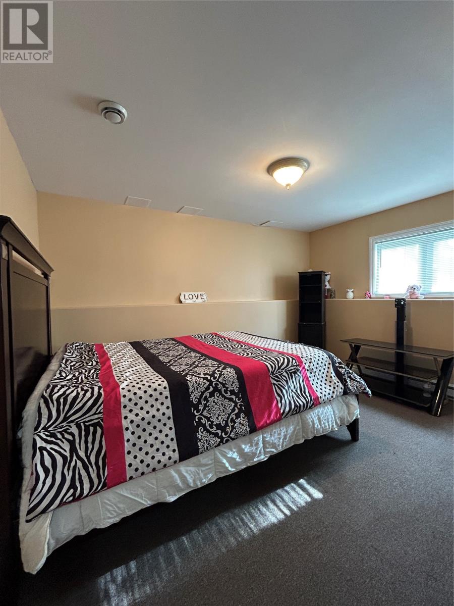 46 B Marshalls Drive - 18