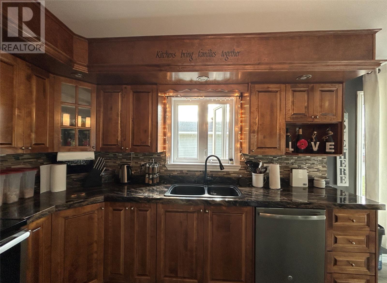 46 B Marshalls Drive - 3