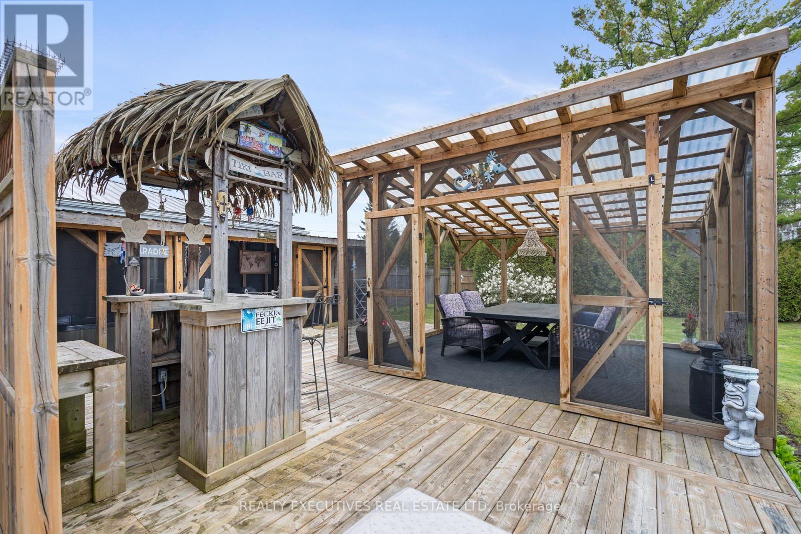 13035 RIVERSIDE DRIVE - 42