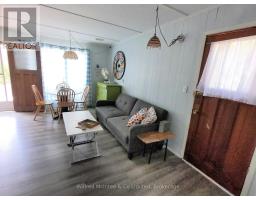 Bathroom - 210 Thompson Avenue, Native Leased Lands, ON N0H2G0 Photo 6
