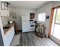 210 Thompson Avenue, Native Leased Lands, ON N0H2G0 Photo 7