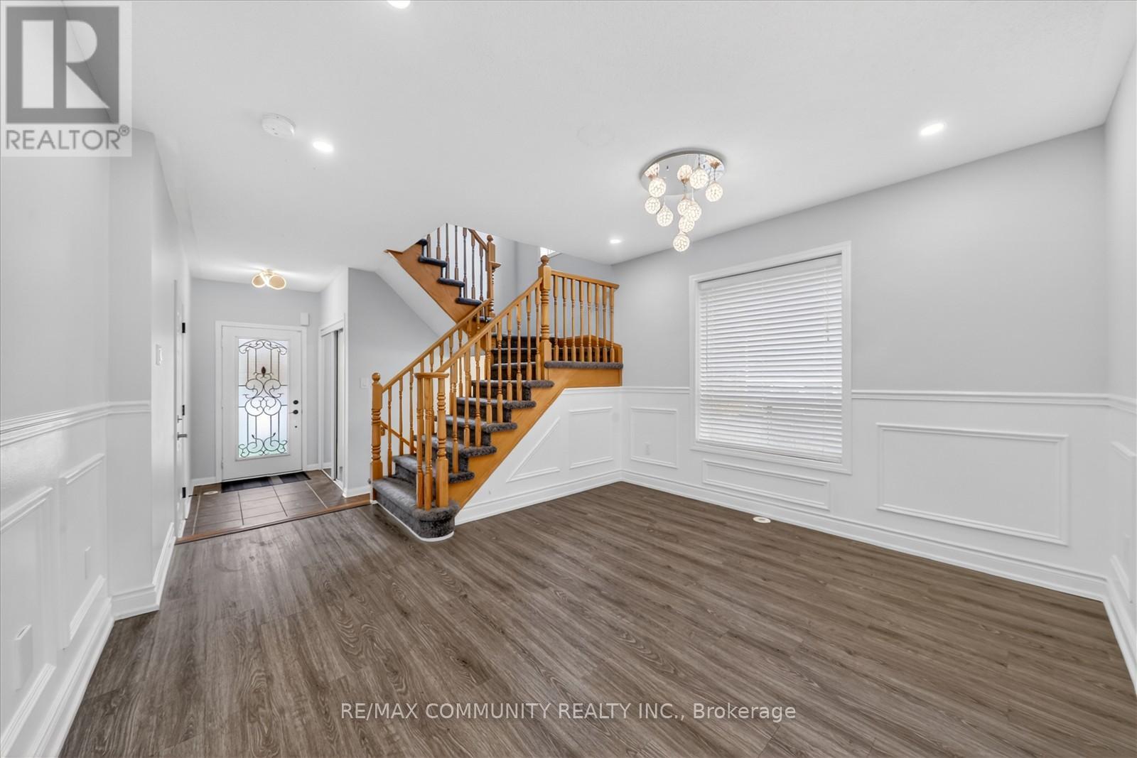 924 ZELINSKY CRESCENT - 8