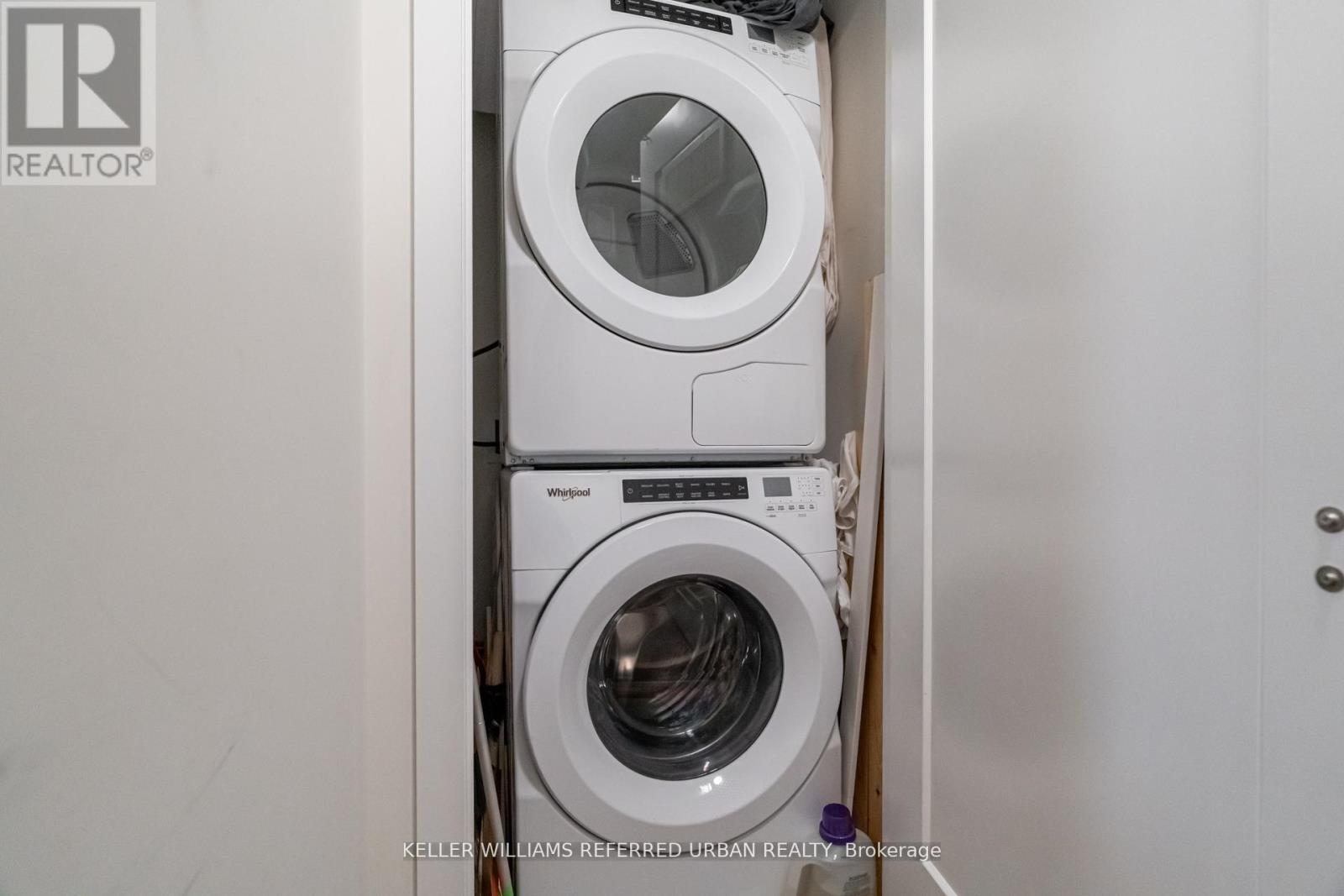 #609 840 ST CLAIR AVENUE W - 17