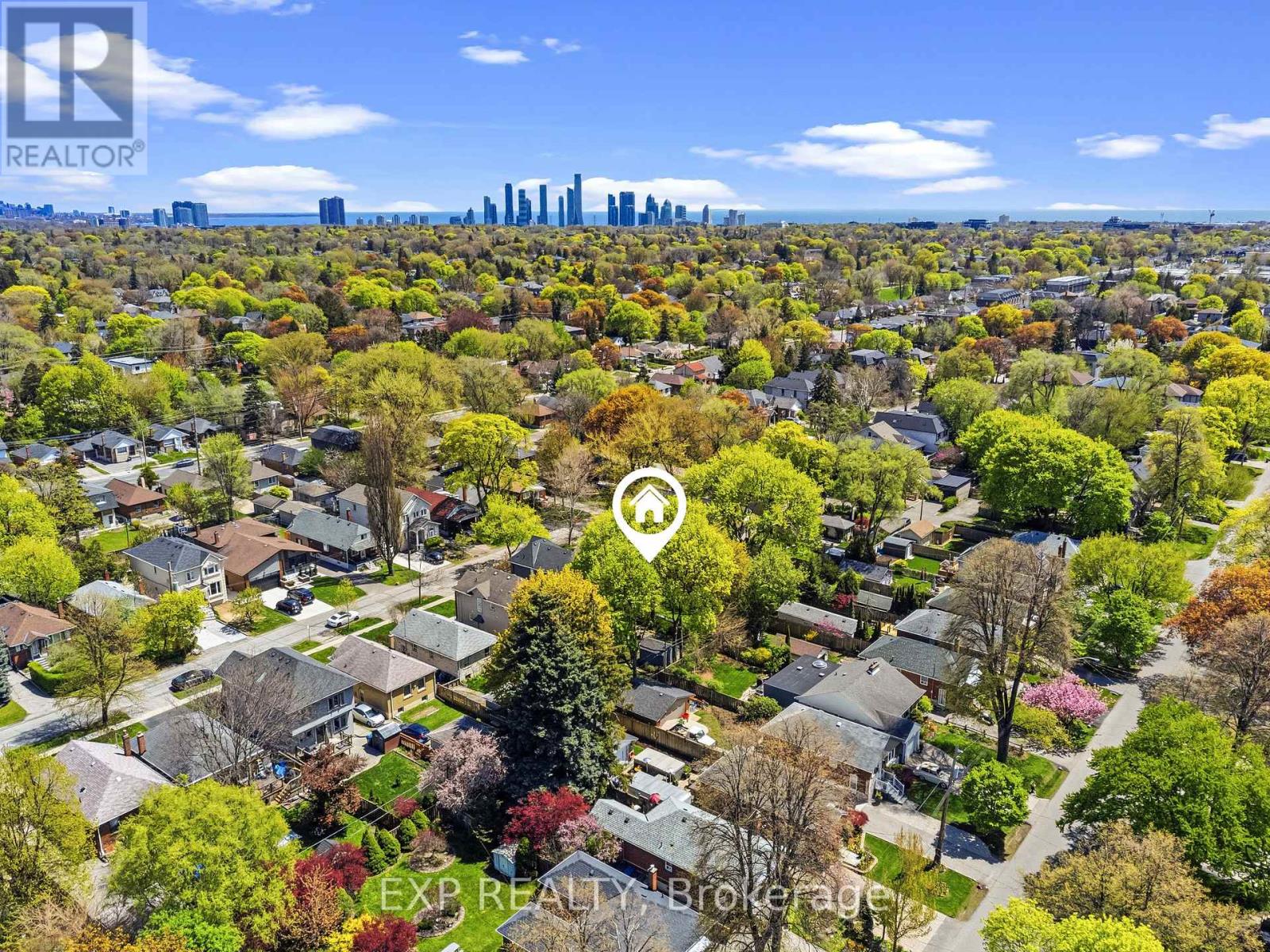 42 CLISSOLD ROAD N - 39