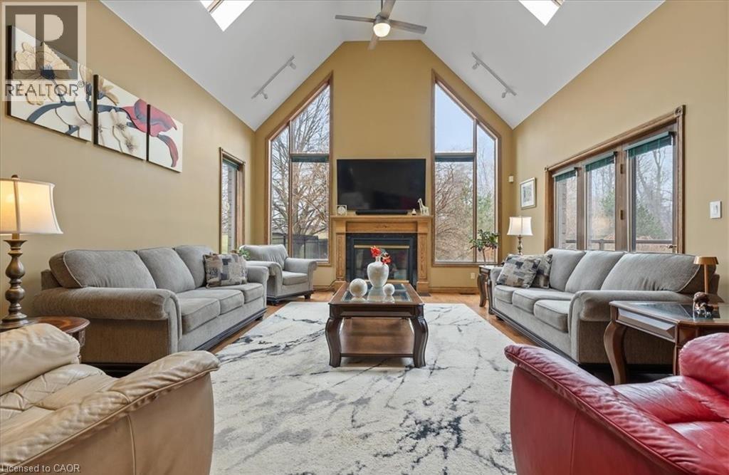 2 HICKORY Hollow, St. George, Ontario, N0E1N0 — Photo 37