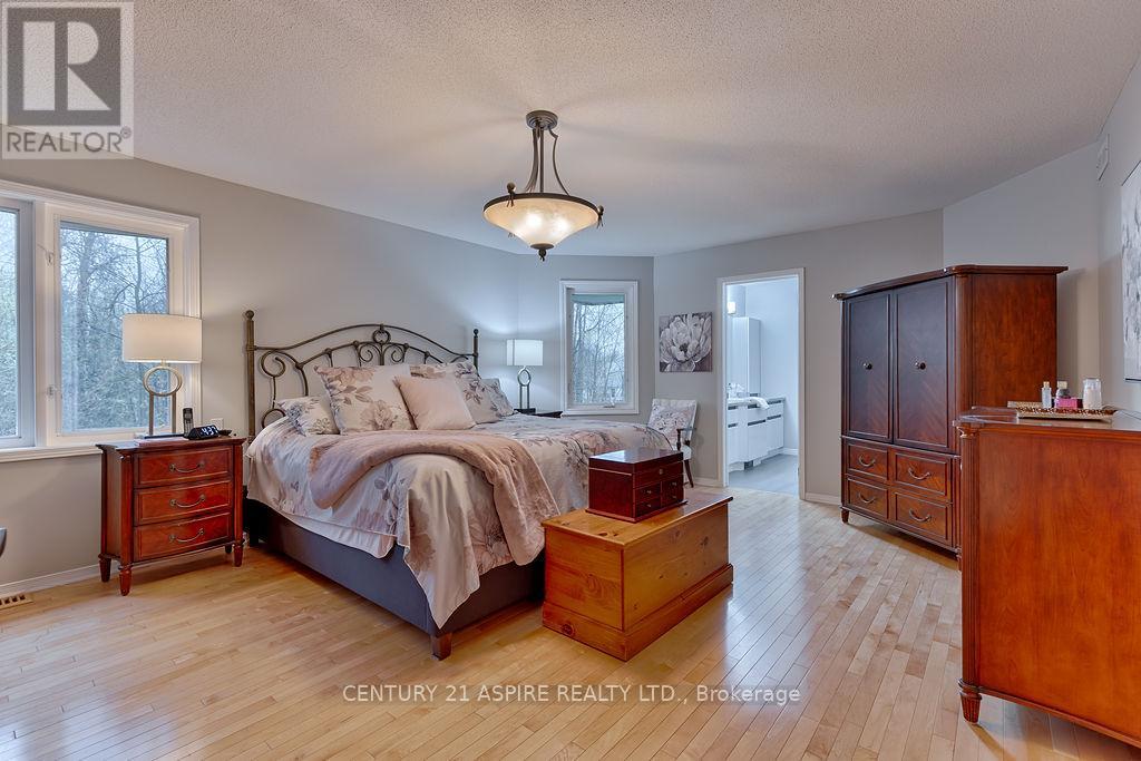 131 OWENS STREET - 27