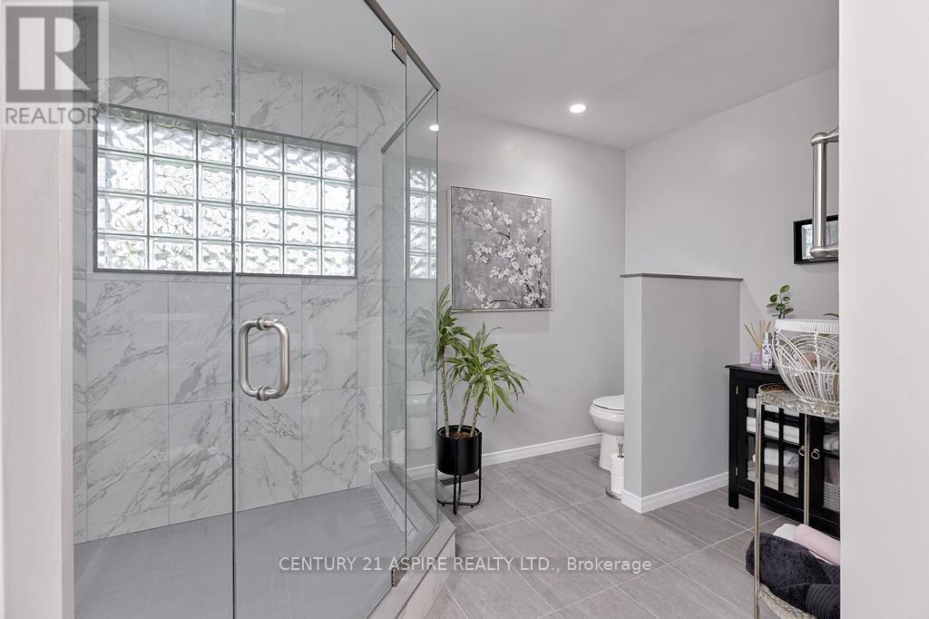 131 OWENS STREET - 30