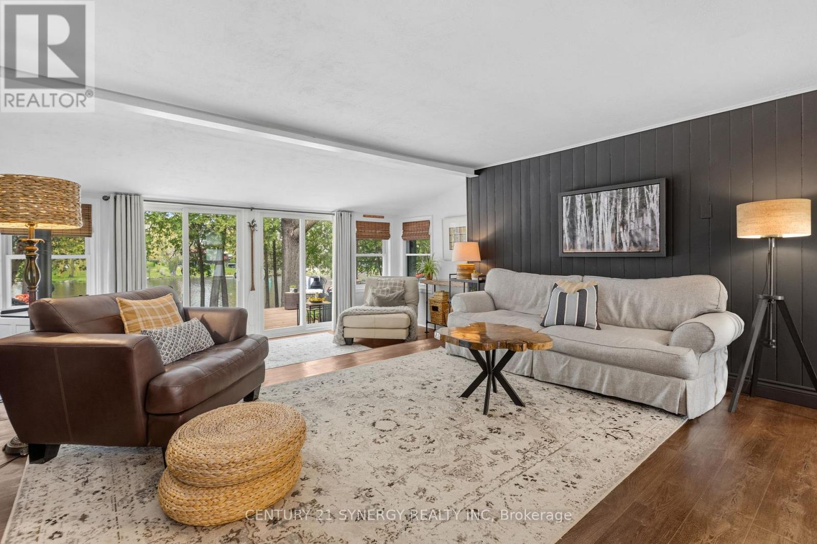 877 RIVER ROAD - 13