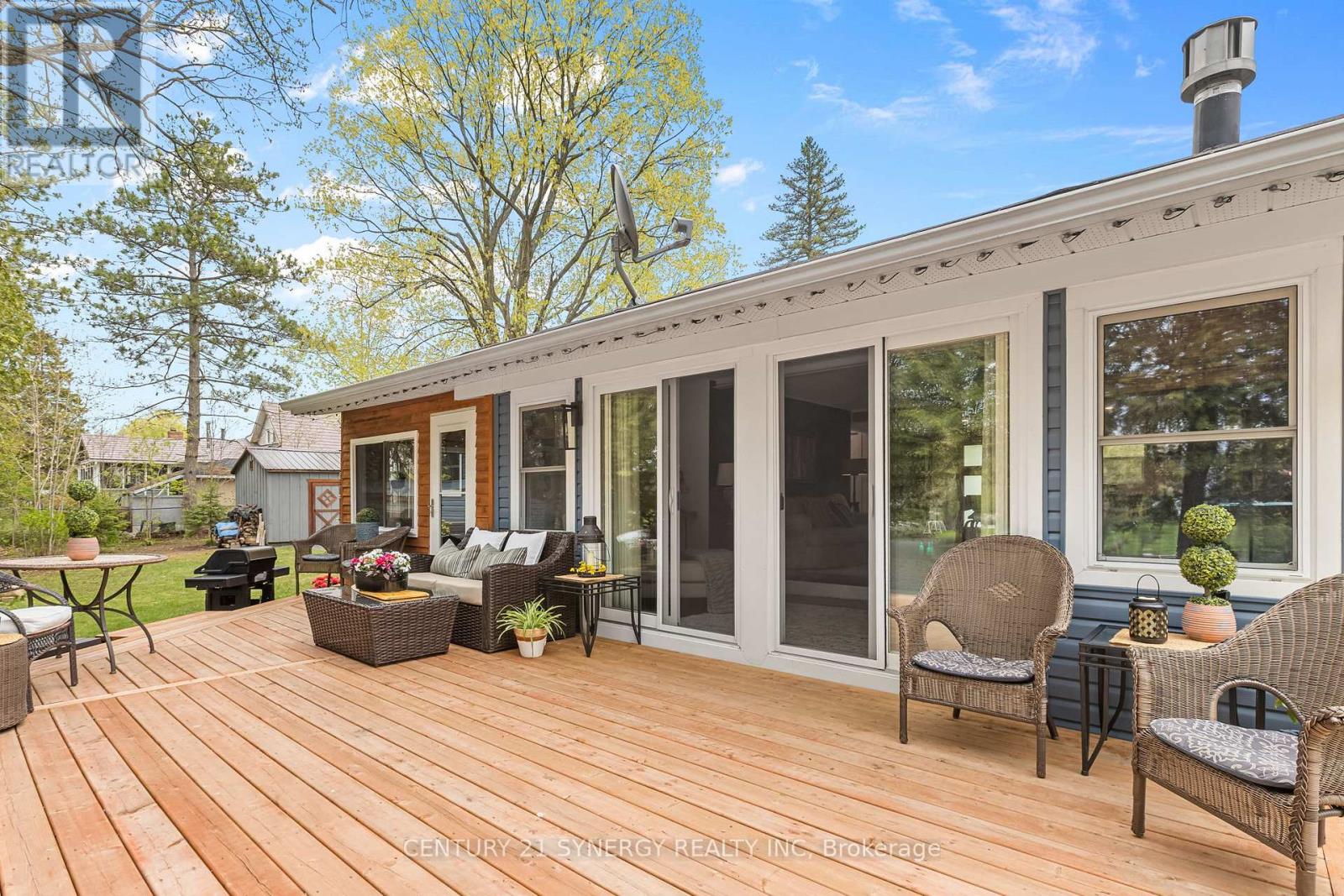 877 RIVER ROAD - 30