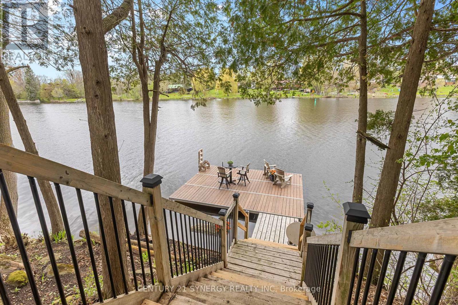877 RIVER ROAD - 43