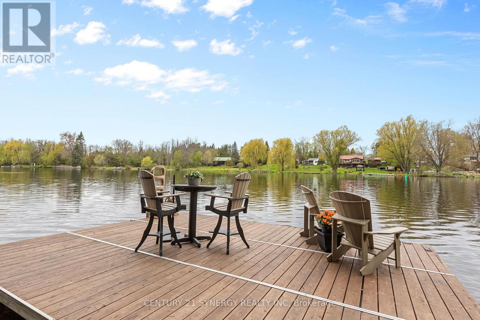877 RIVER ROAD - 44