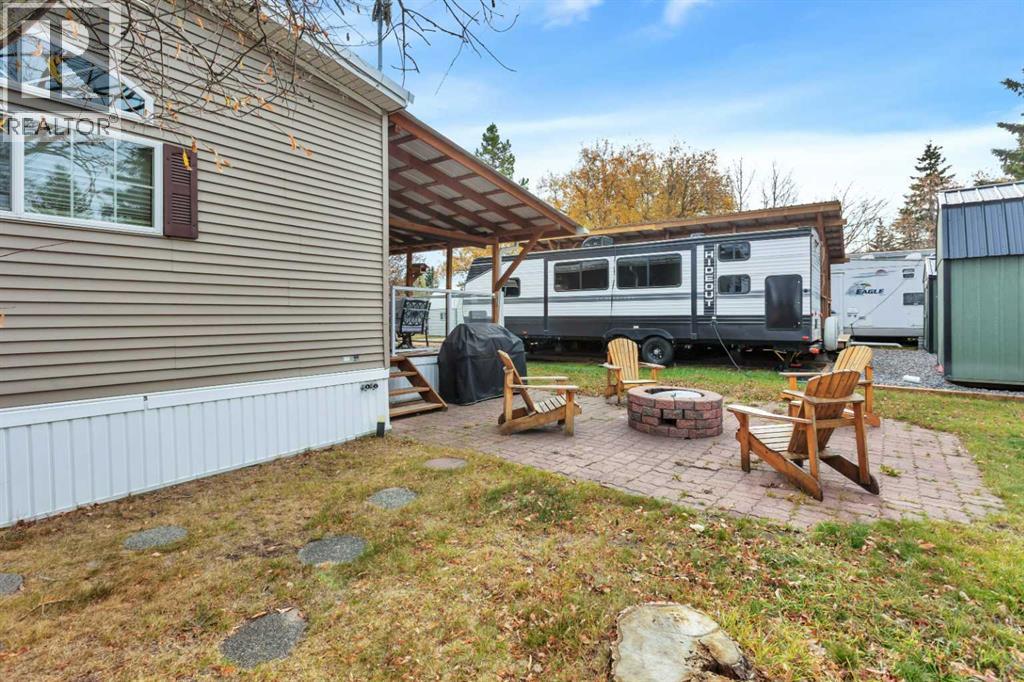 15, 12040 Township Road 422 - 4