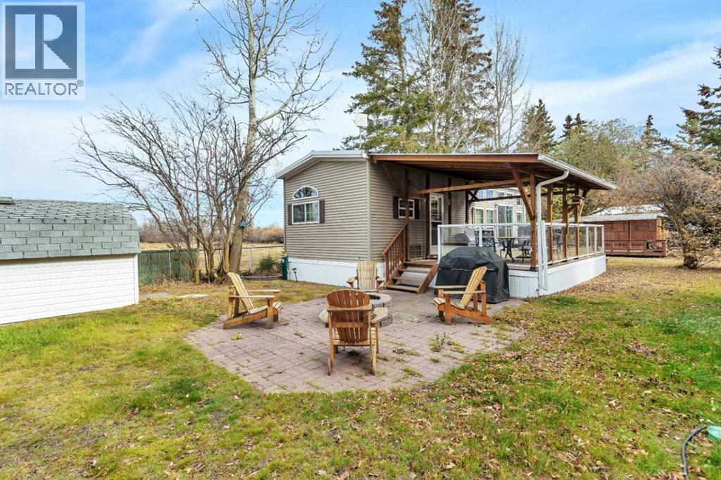15, 12040 Township Road 422 - 6