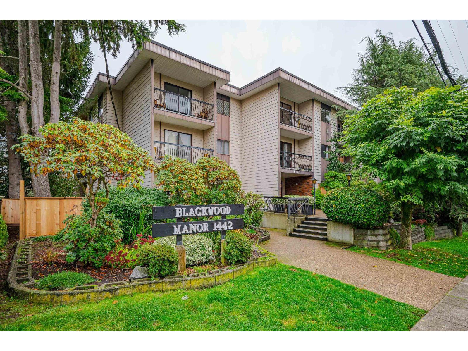 114 1442 BLACKWOOD Street - photo 2