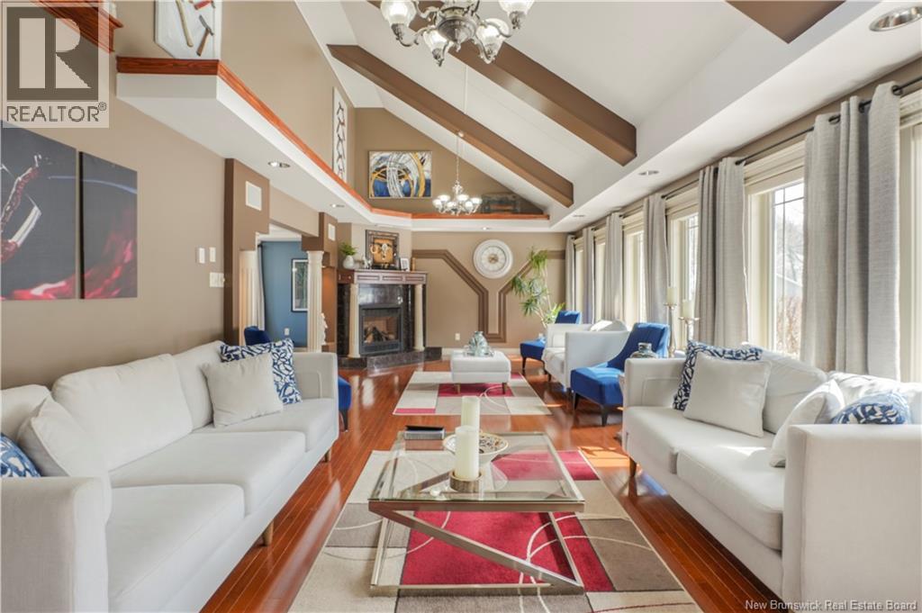 185 Coburn Court - Image 3