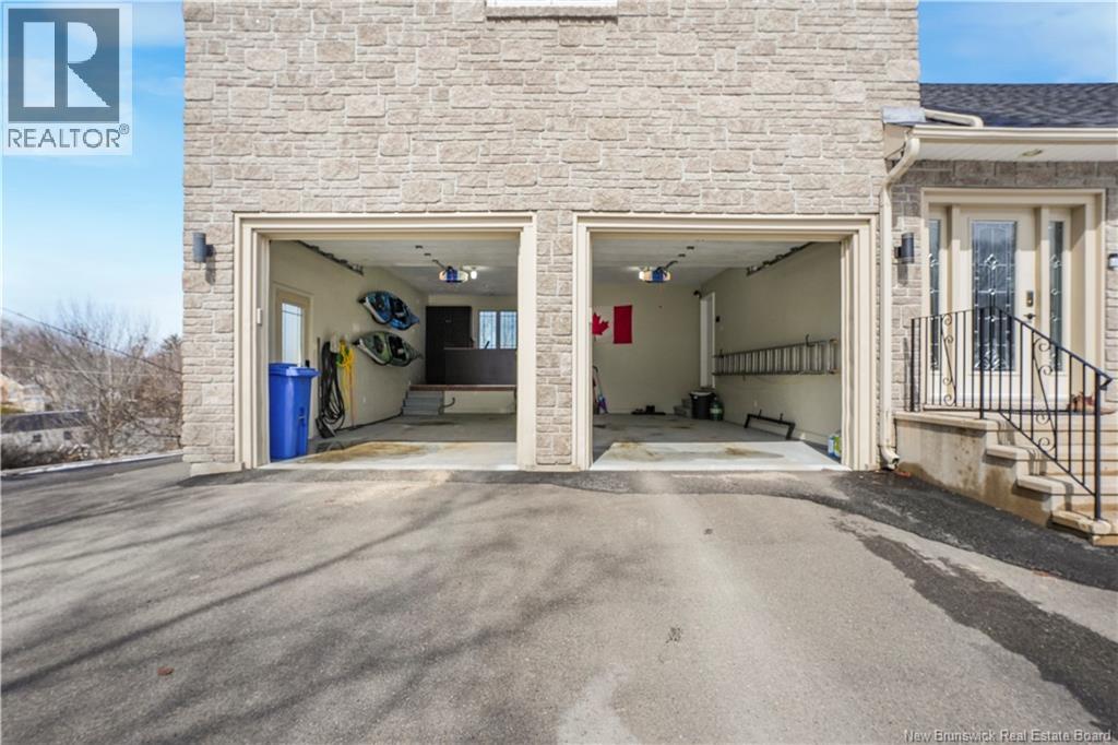 185 Coburn Court - 41