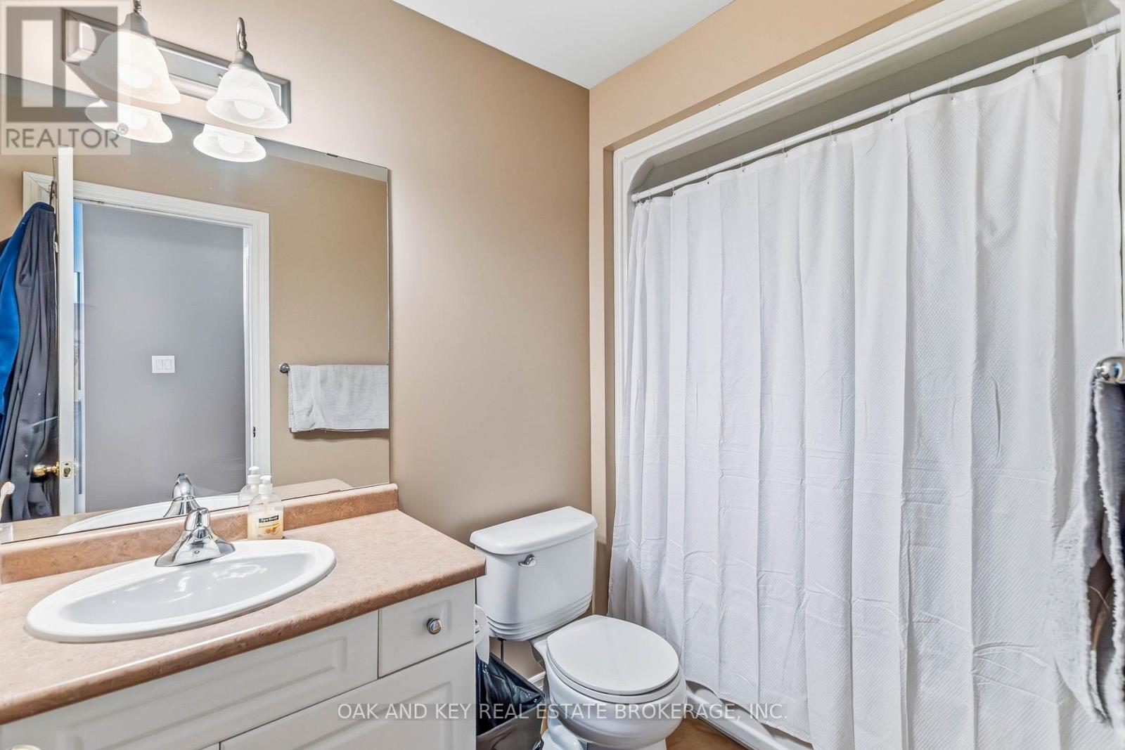 2180 LILAC AVENUE - 25