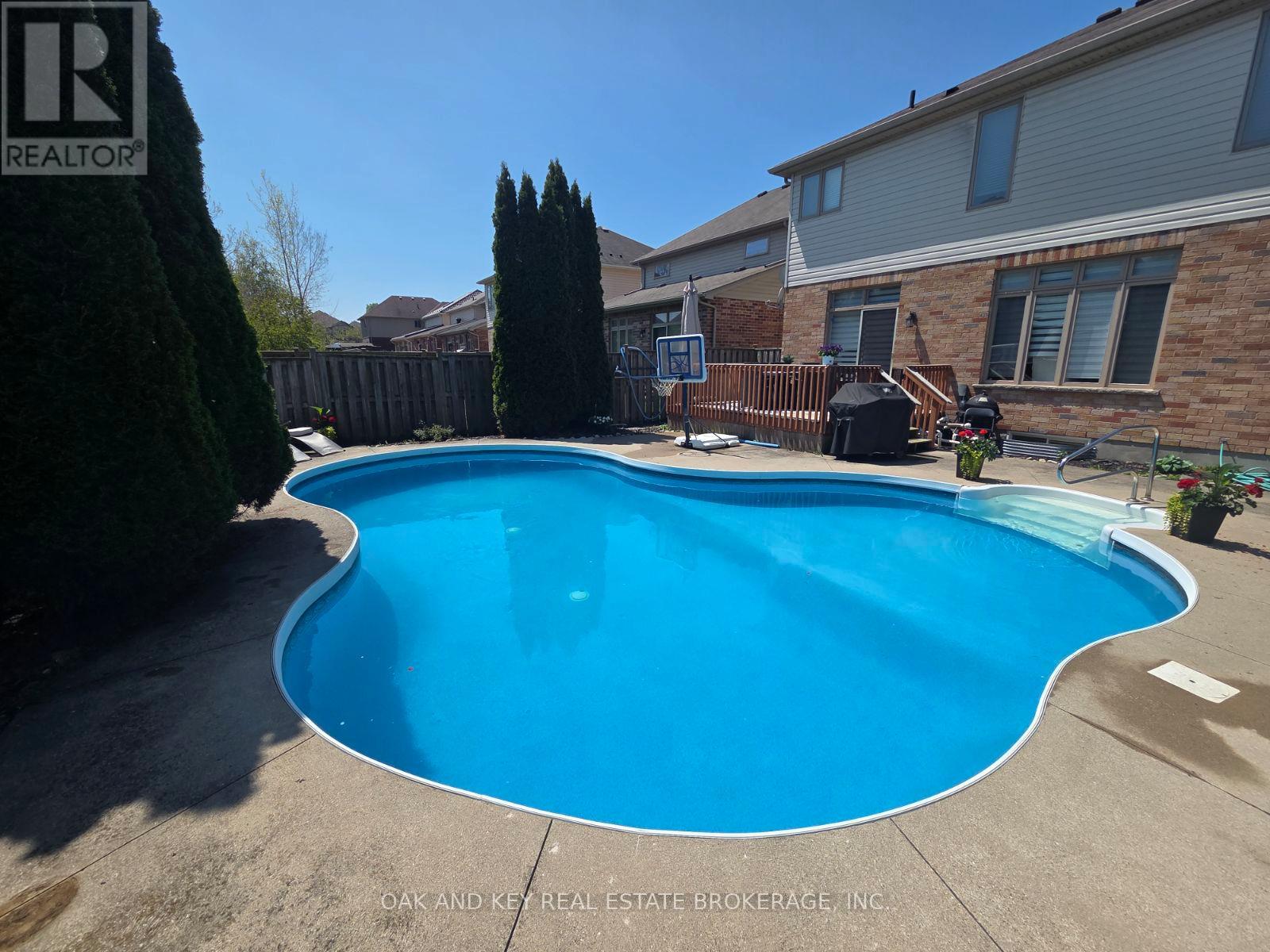 2180 LILAC AVENUE - 38