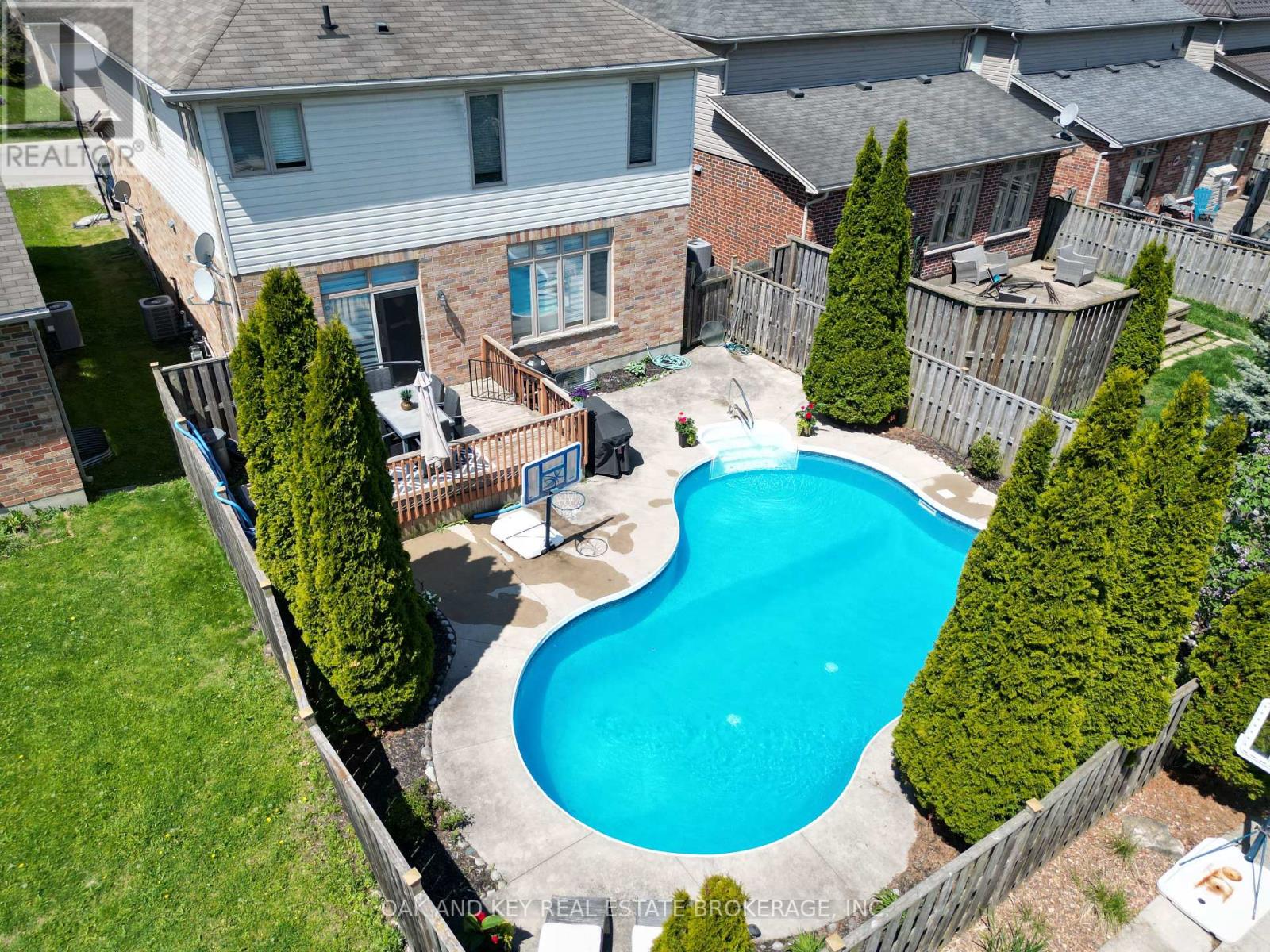 2180 LILAC AVENUE - 40