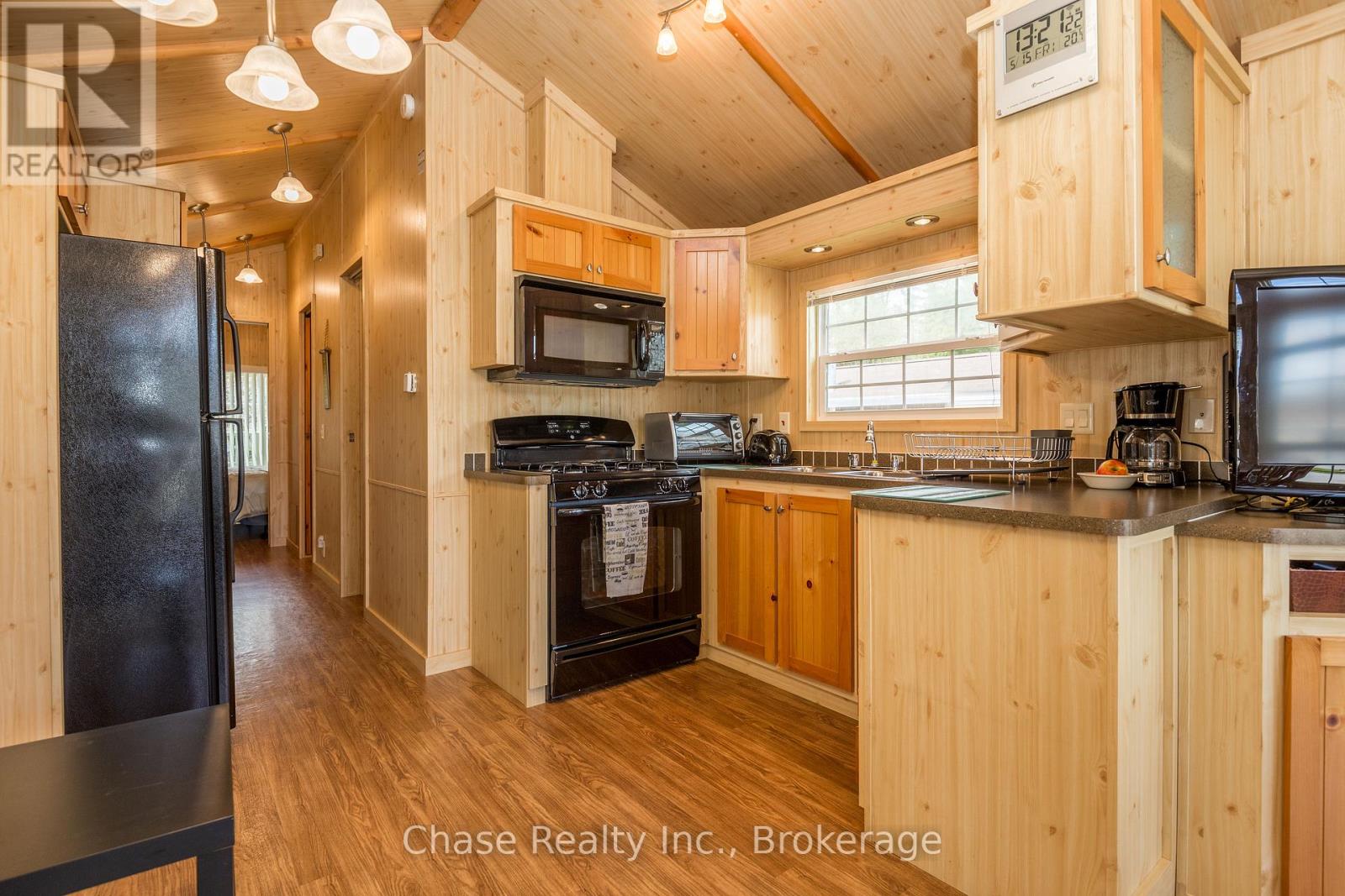 38 TEMAGAMI TRAIL - 6