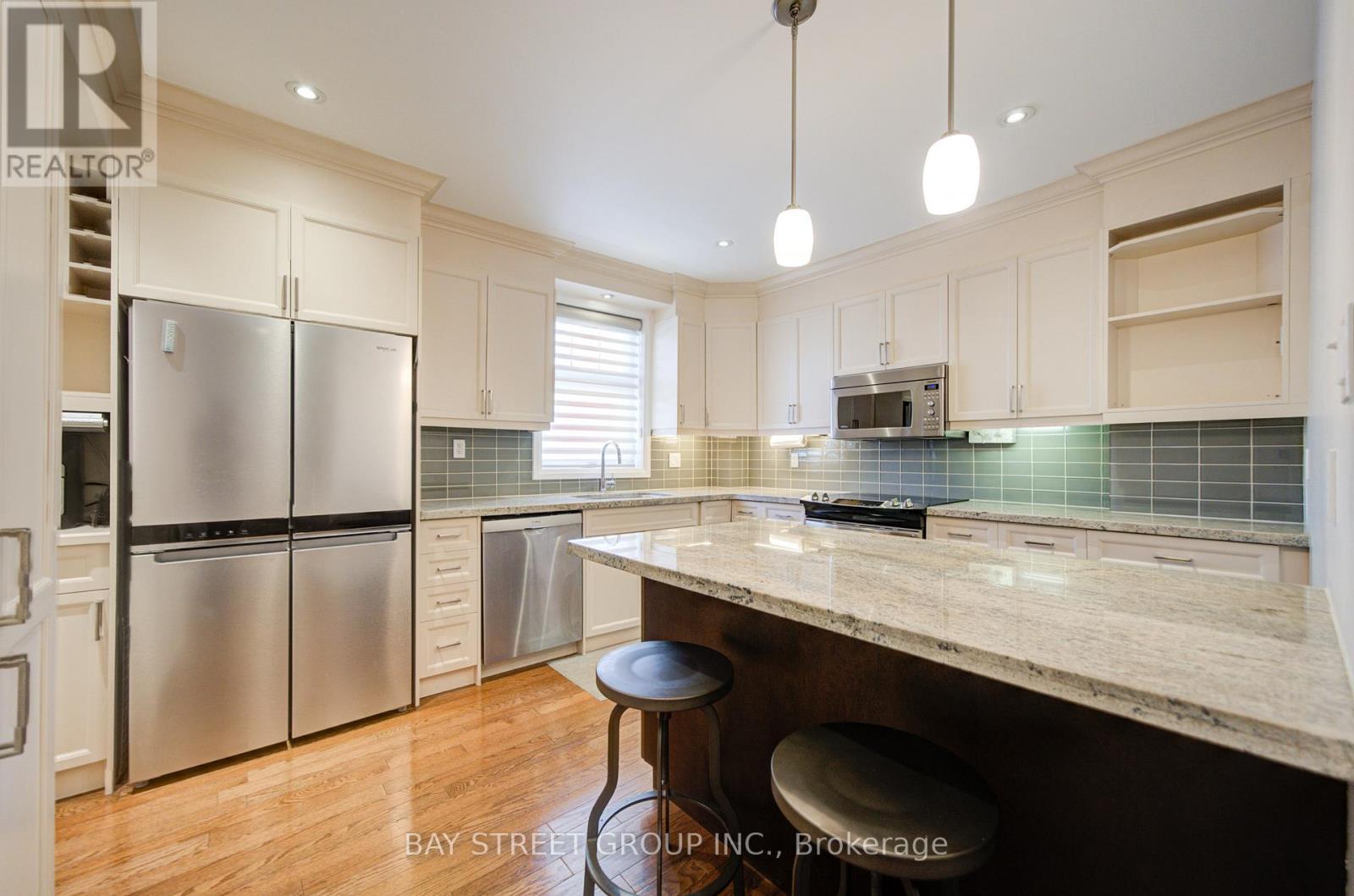 95 HOPEDALE AVENUE - 18