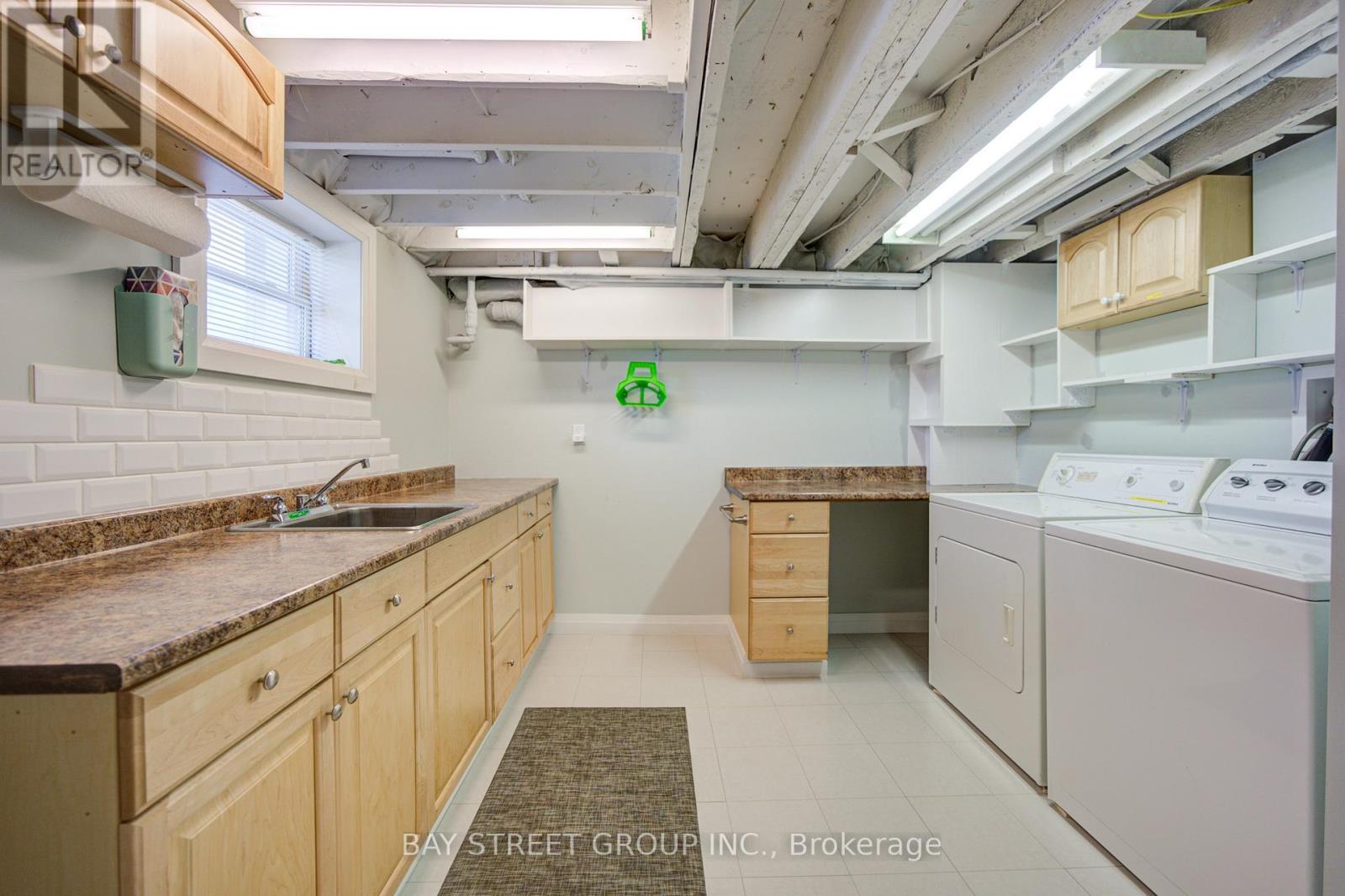 95 HOPEDALE AVENUE - 34