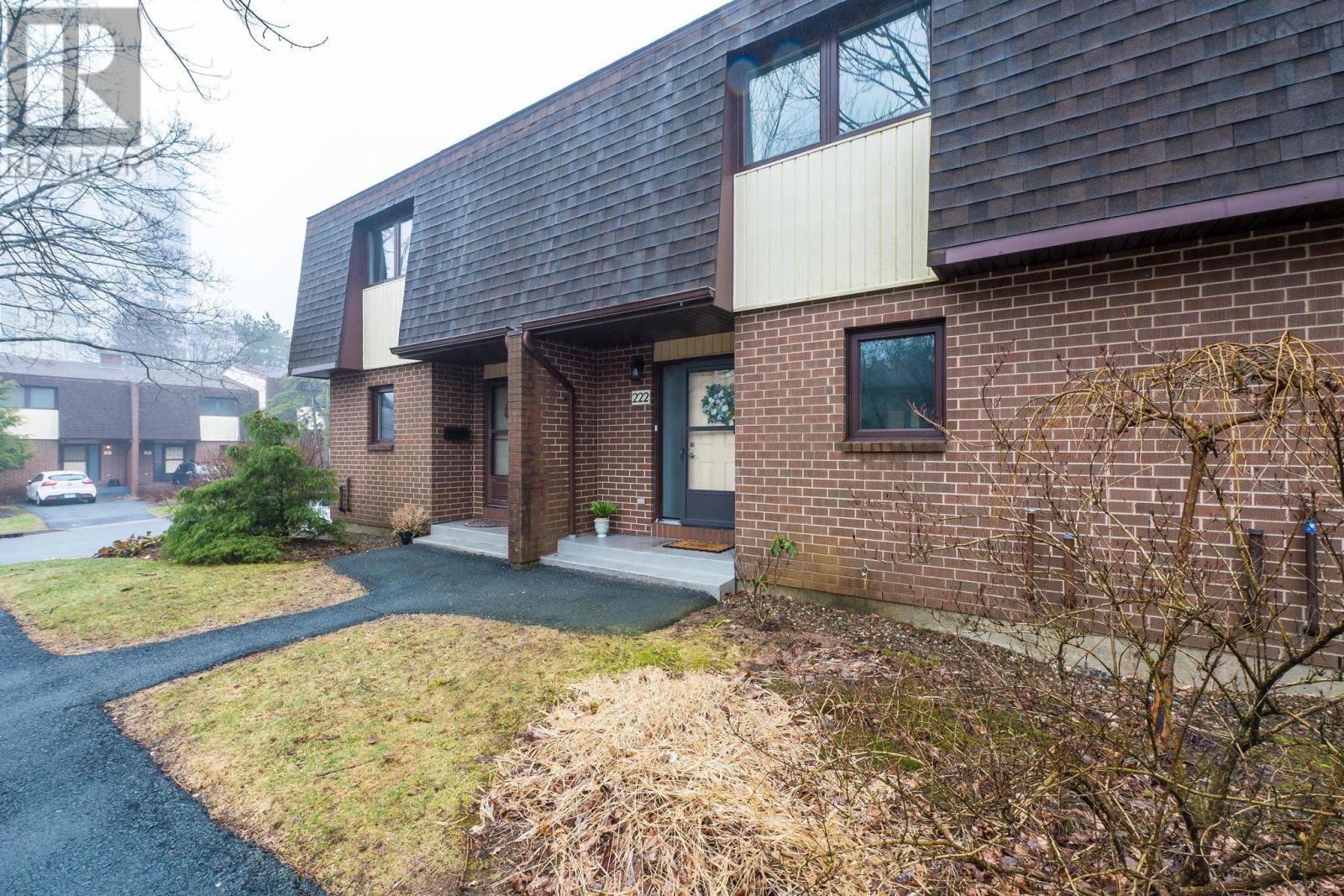 222 Willett Street - 40