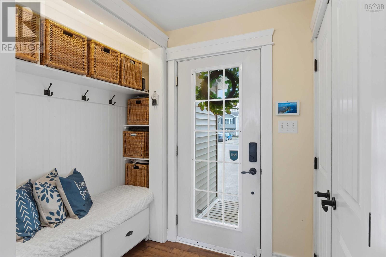 10 Macintosh Street - 6