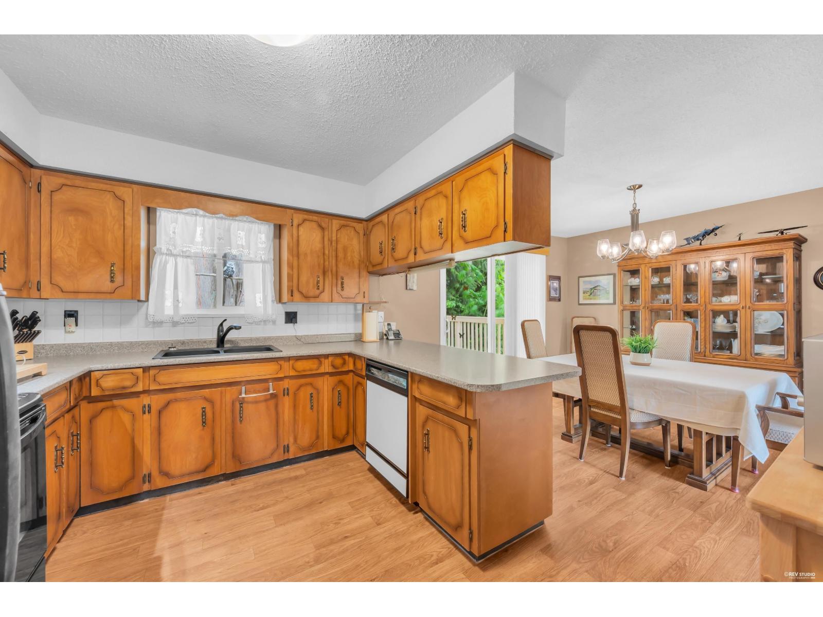 5015 204 STREET, Langley