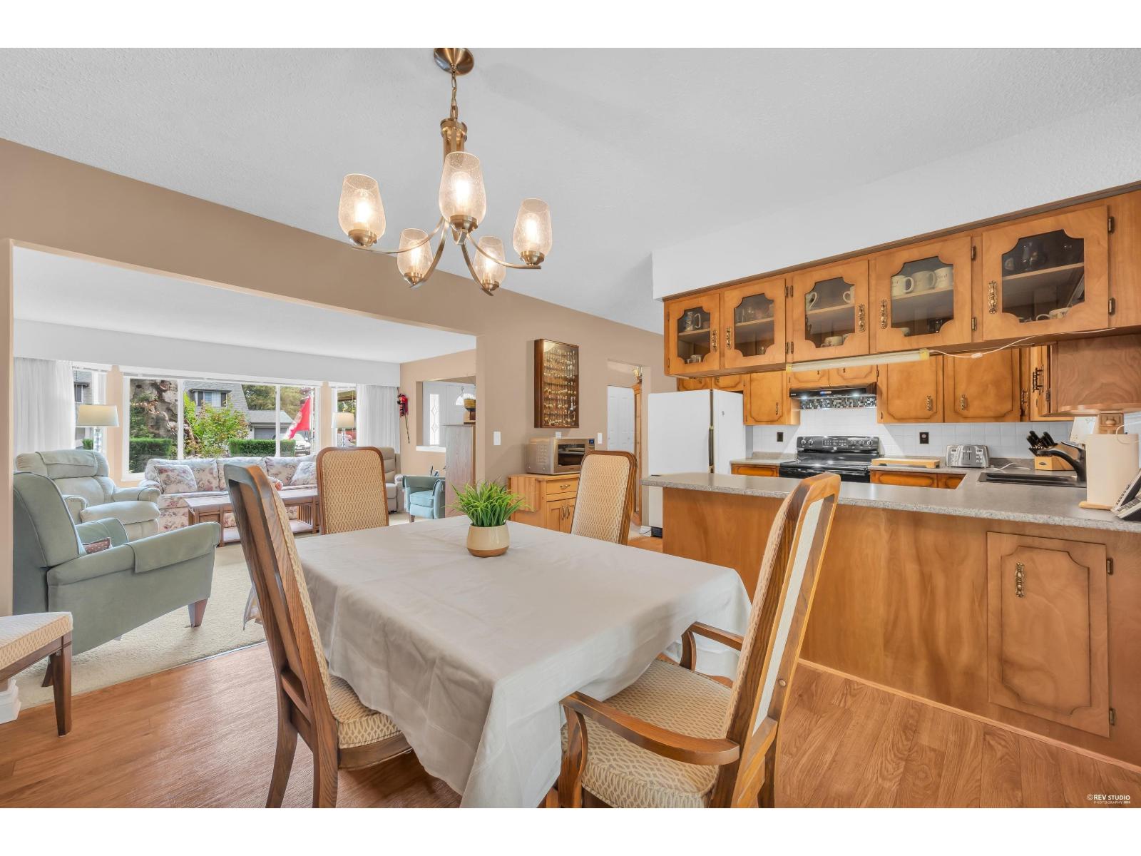 5015 204 STREET, Langley