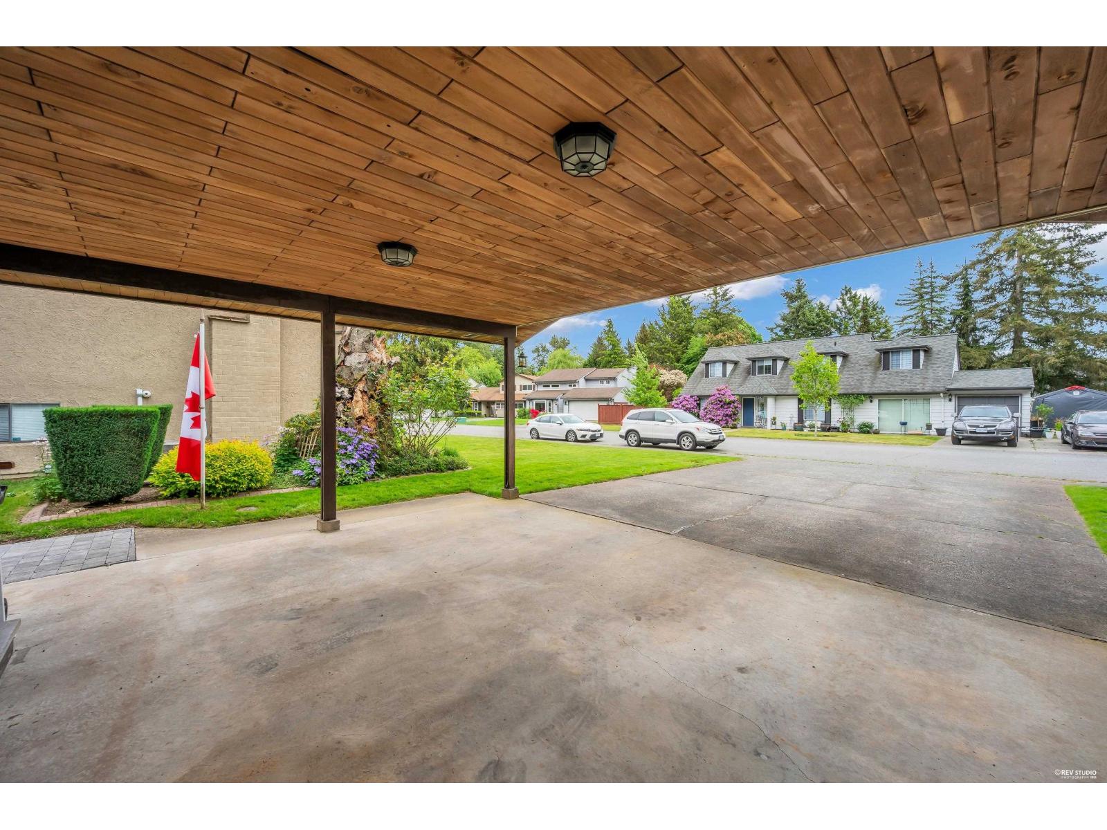 5015 204 STREET, Langley