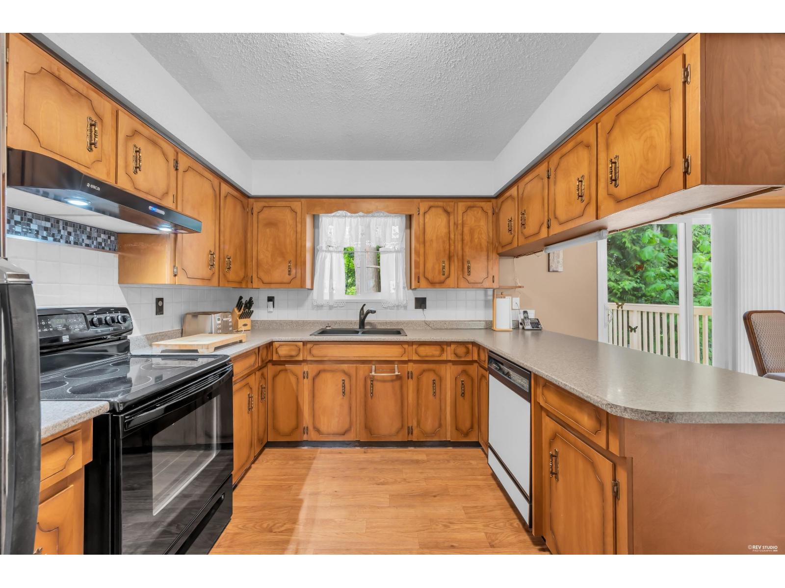 5015 204 STREET, Langley