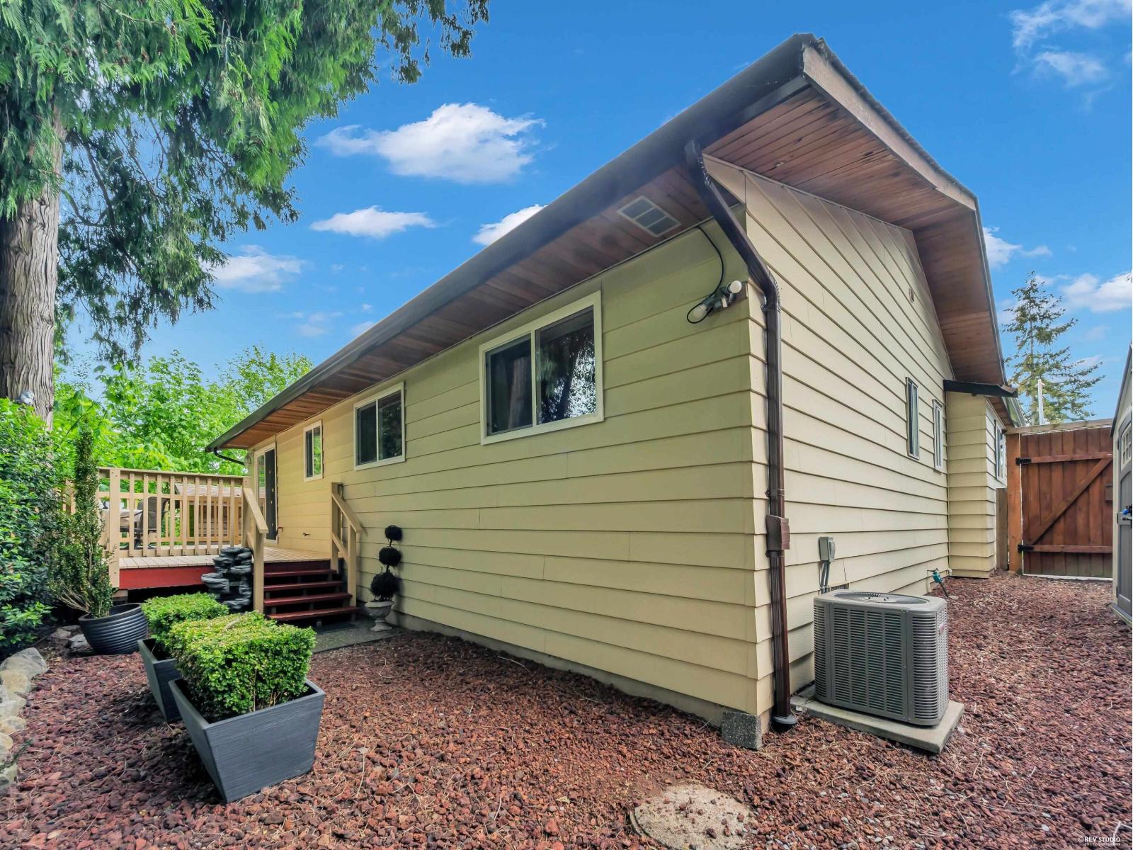 5015 204 STREET, Langley