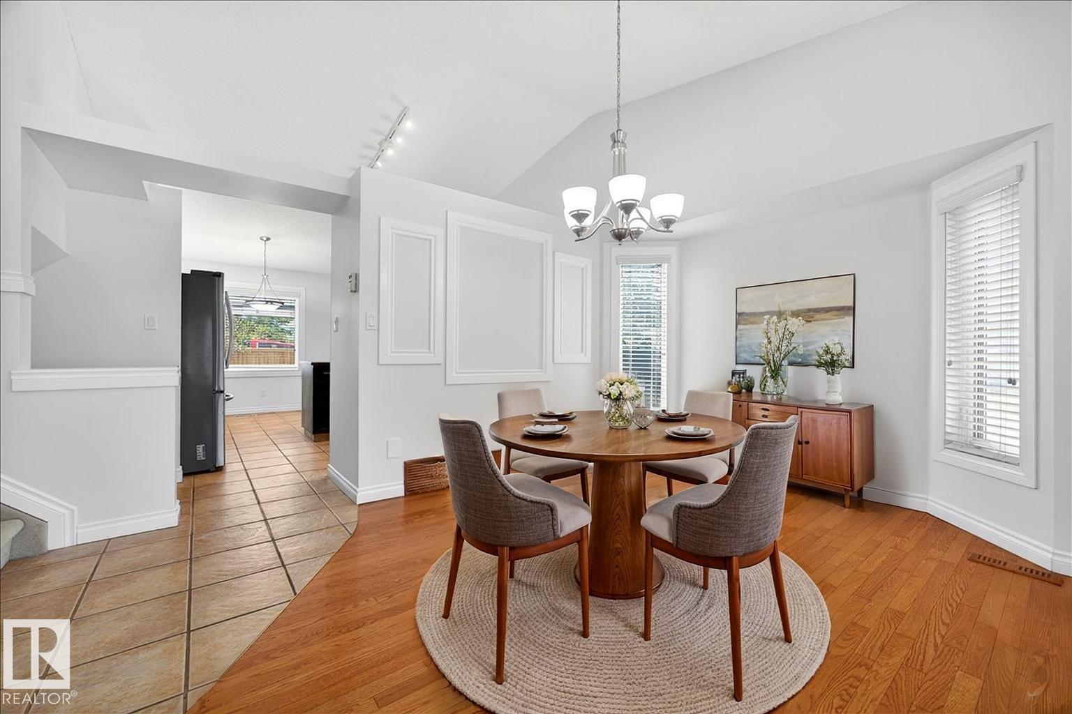 3671 33 ST NW - 8