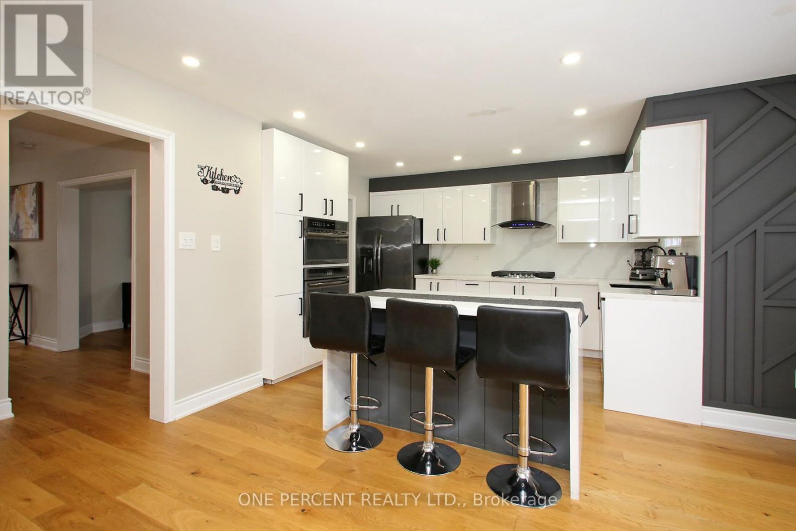 5 WATSON ROAD - 9