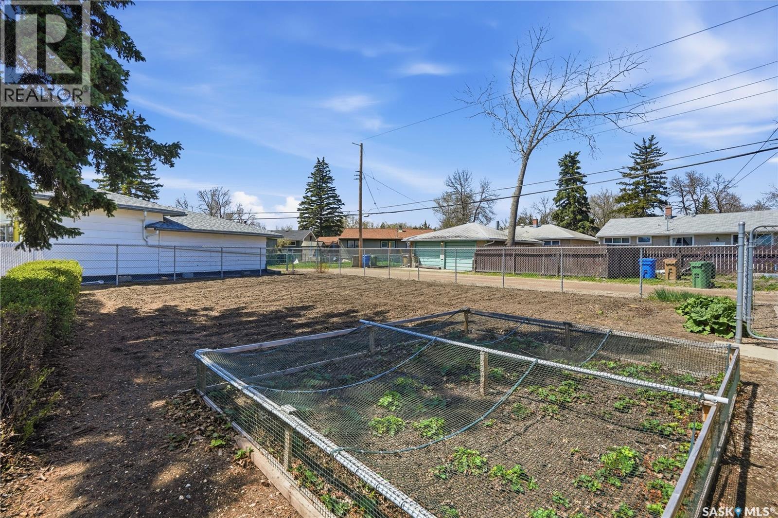 5654 Walker CRESCENT - 37
