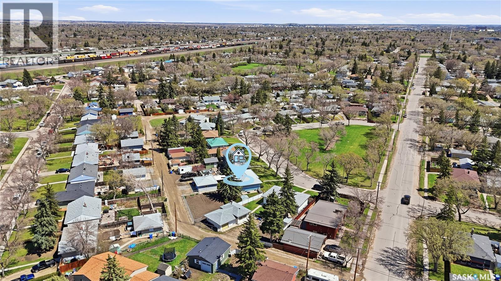 5654 Walker CRESCENT - 42