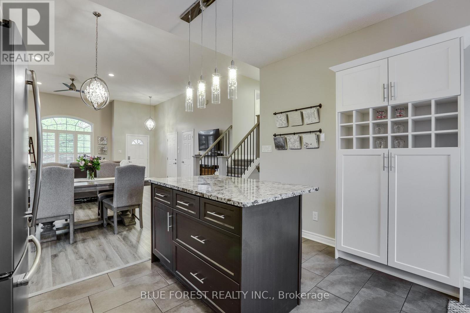 179 FOREST GROVE CRESCENT - 14