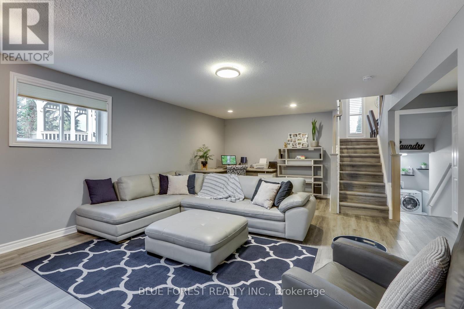 179 FOREST GROVE CRESCENT - 28