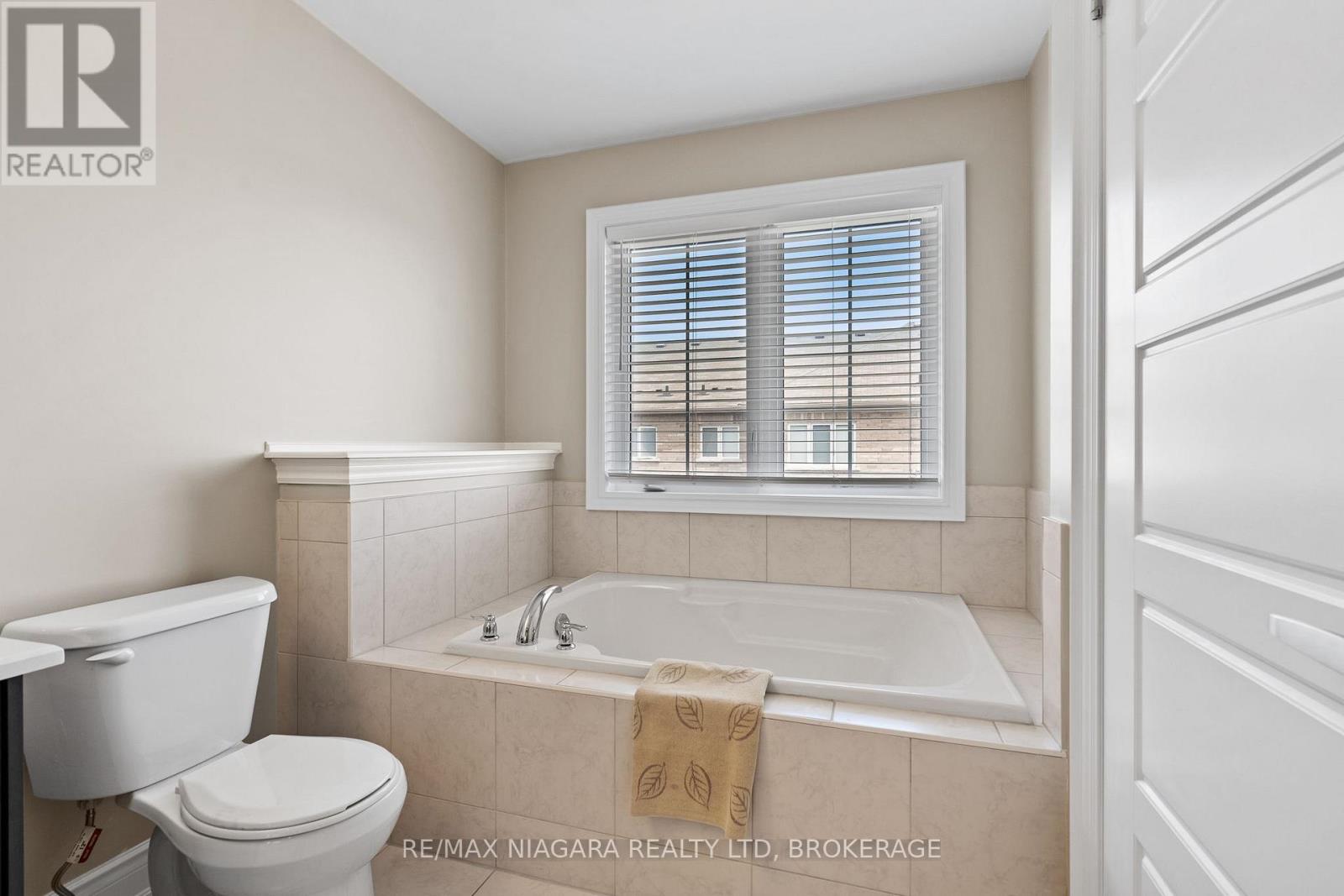 7782 DOCKWEED DRIVE - 25