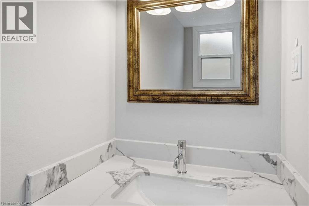 15 DERBY Street Unit# 7, Hamilton, Ontario, L8W3T3 — Photo 7