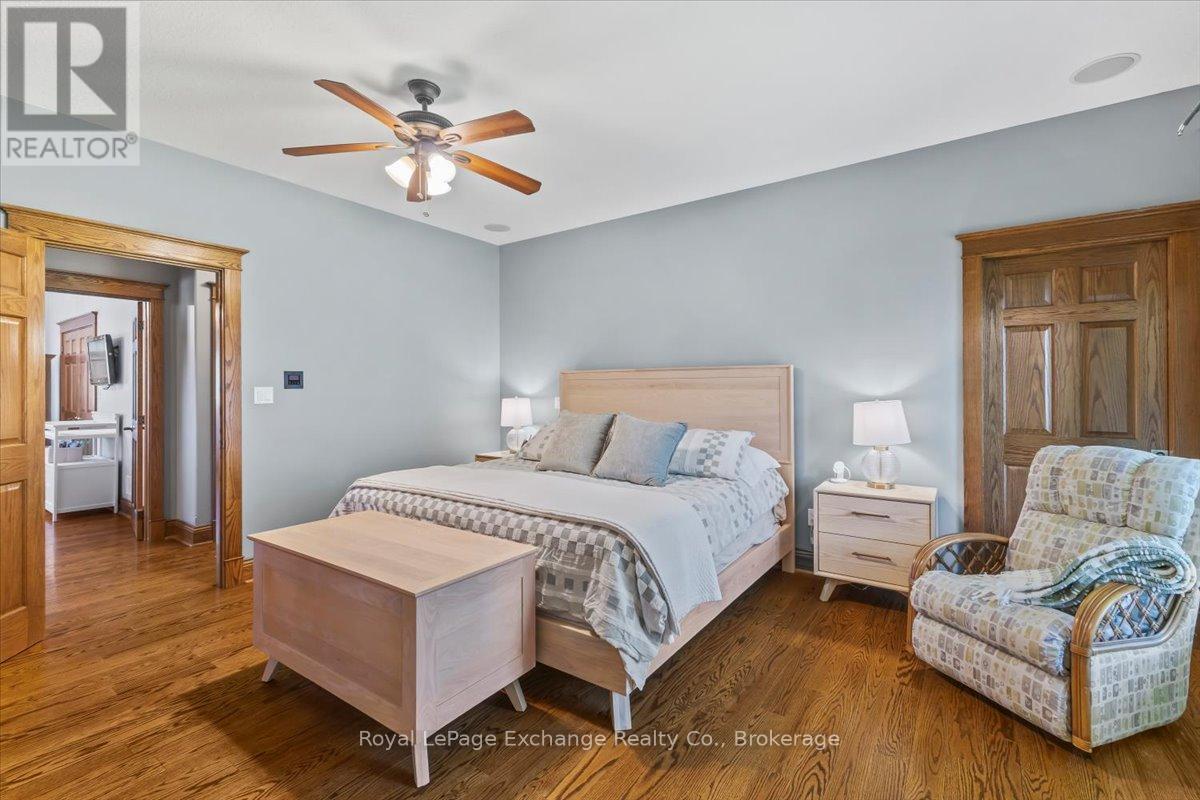 195 BIRCHWOOD AVENUE - Image 15