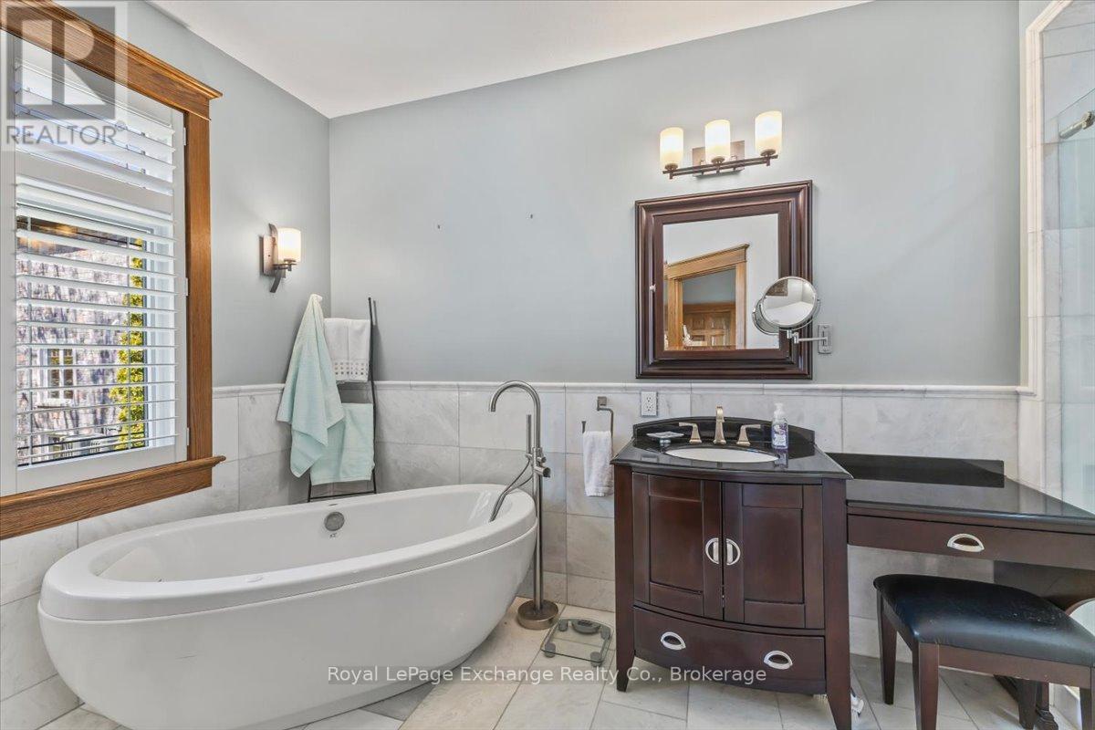 195 BIRCHWOOD AVENUE - Image 16