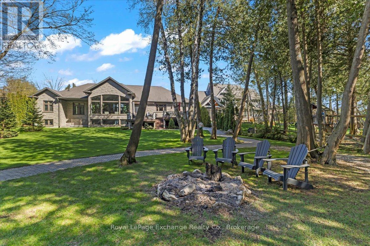 195 BIRCHWOOD AVENUE - Image 32