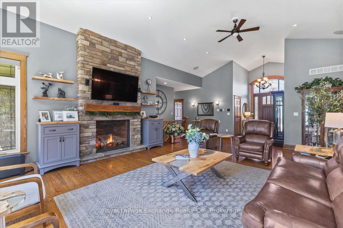 195 BIRCHWOOD AVENUE - Image 8